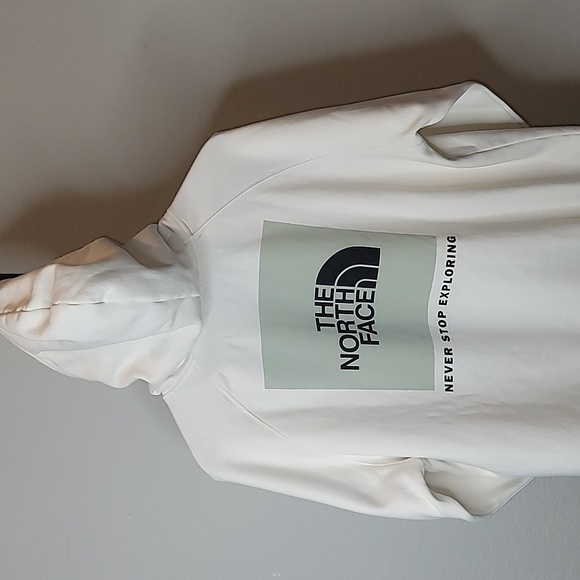 The North Face Women's Classic White Hoodie - Picture 10 of 12